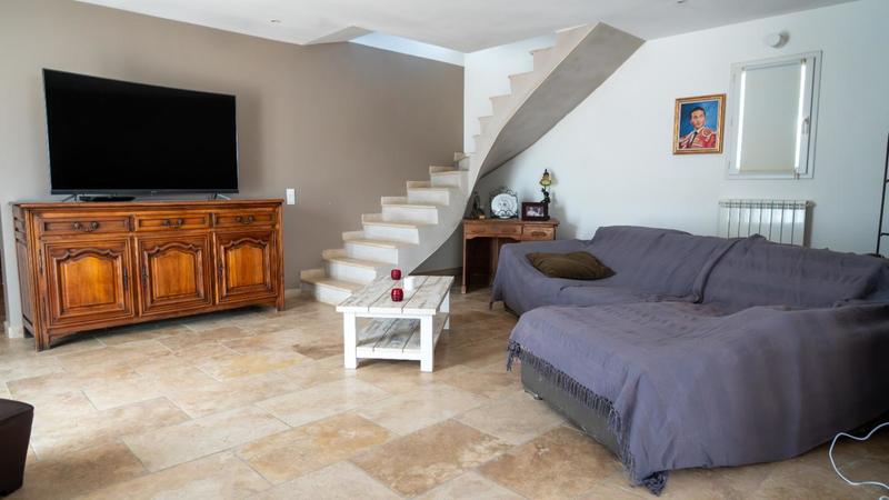 Mas - 207 m² - 5 pièces