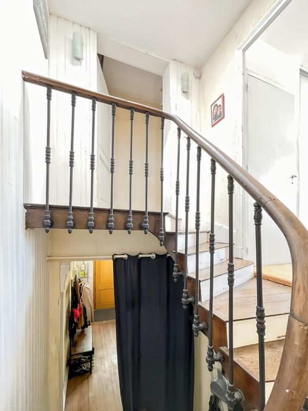 Maison - 137 m² - 5 pièces