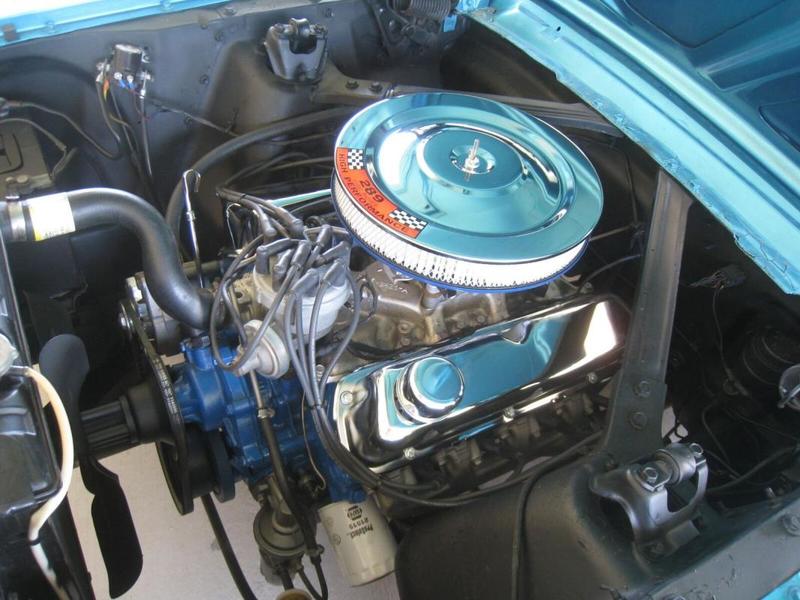 Ford Mustang Coupe V8 01.76.63.32.16