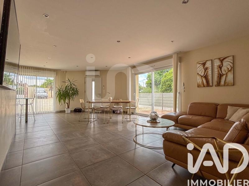 Maison - 104 m² - 5 pièces