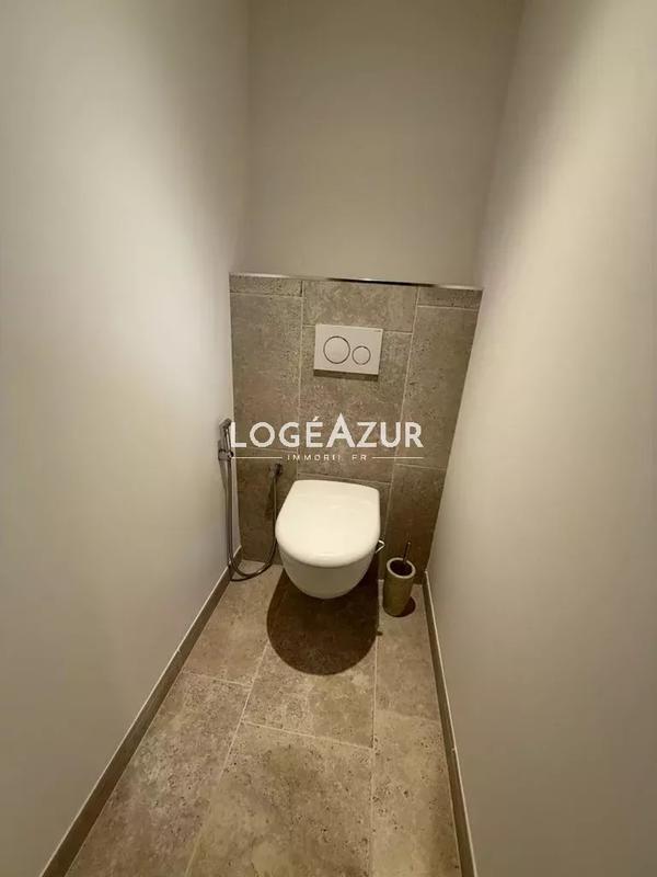 Appartement - 106 m² - 5 pièces