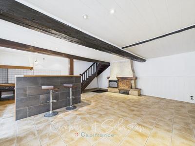 Maison - 104 m² - 3 pièces