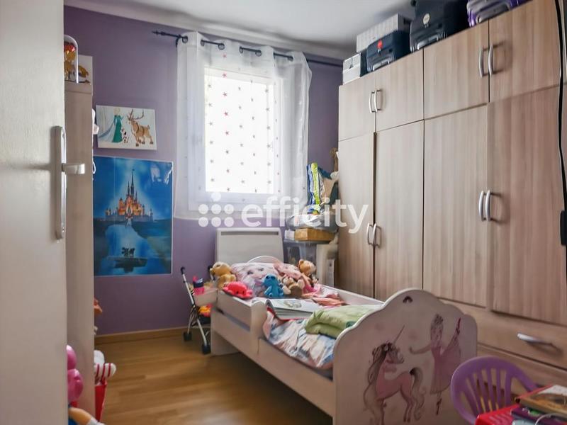 Appartement - 81 m² - 4 pièces