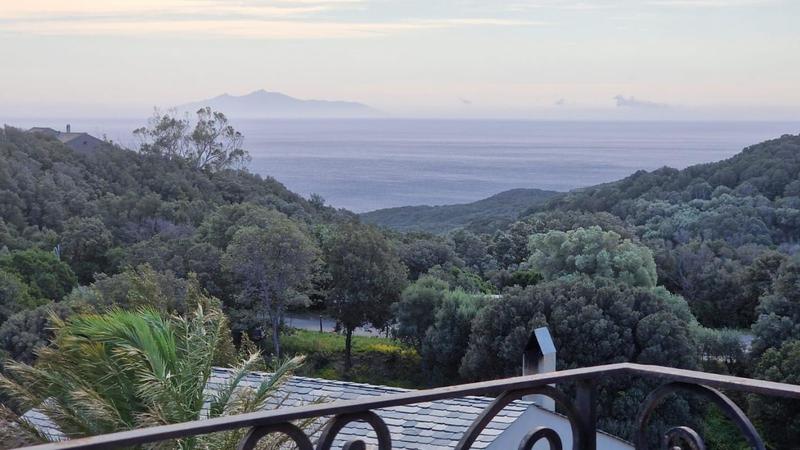 Maison de village - 83 m² - 5 pièces