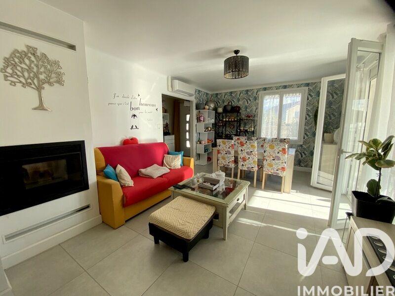 Maison - 96 m² - 4 pièces