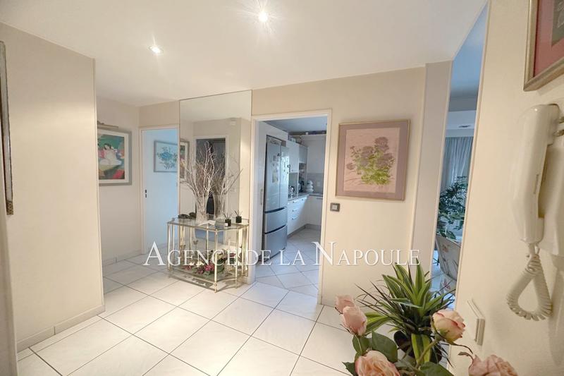 Appartement - 97 m² - 4 pièces