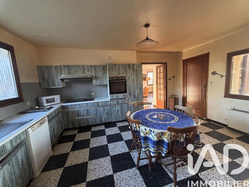 Maison - 167 m² - 7 pièces