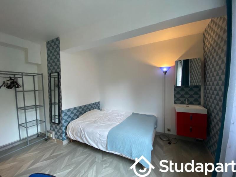 Chambre - 11 m² - 1 pièce