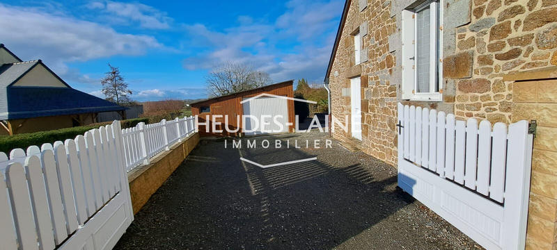 Maison - 98 m² - 5 pièces