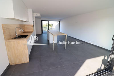 Appartement - 85 m² - 2 pièces