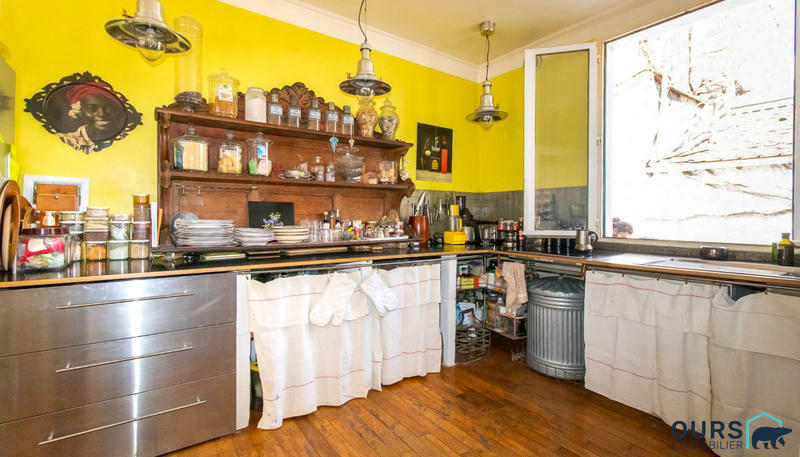 Maison - 140 m² - 5 pièces