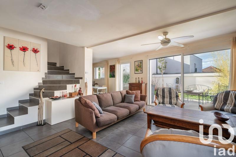 Maison - 104 m² - 4 pièces