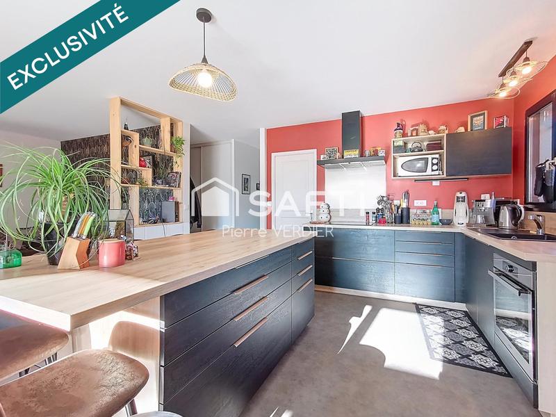 Maison - 101 m² - 4 pièces