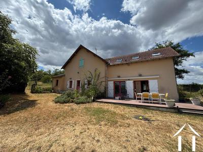 Maison - 165 m² - 5 pièces