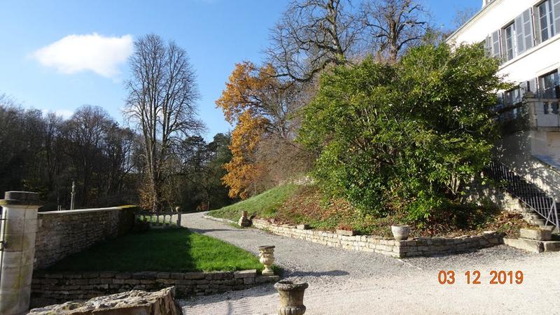 Demeure - 304 m² - 11 pièces