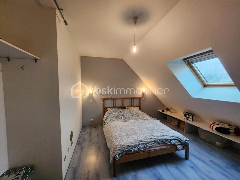 Maison traditionnelle - 142 m² - 7 pièces