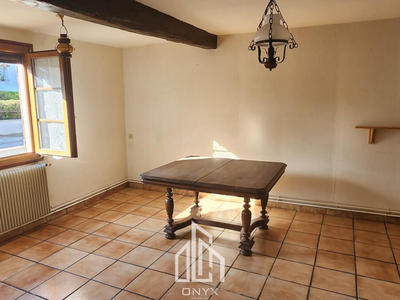 Maison - 80 m² - 4 pièces