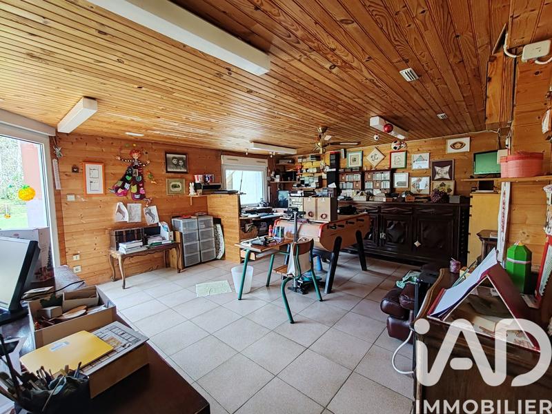 Maison - 203 m² - 7 pièces