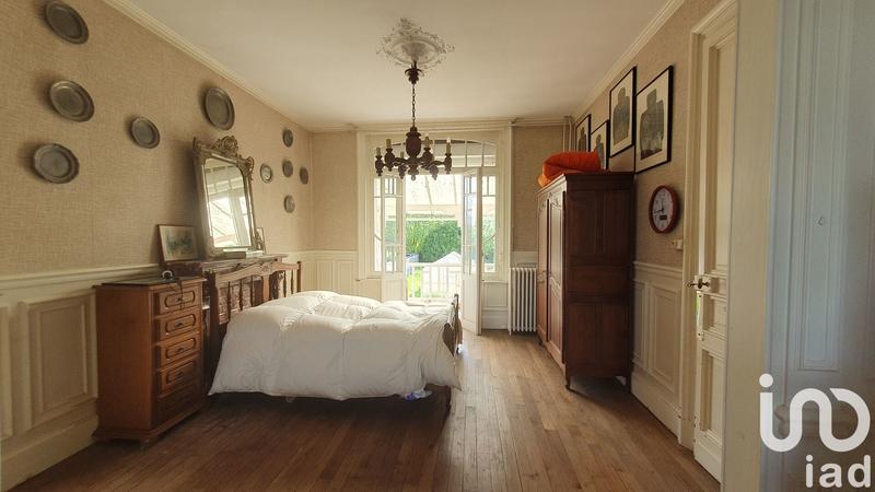 Maison - 167 m² - 6 pièces