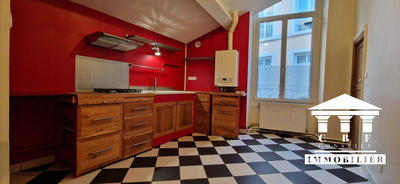 Appartement - 87 m² - 3 pièces