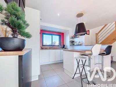 Maison - 107 m² - 8 pièces