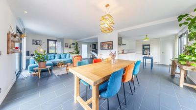 Maison - 147 m² - 5 pièces