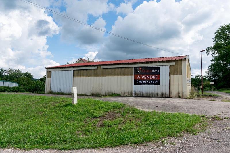 Local d'activité / Entrepôt - 140 m²