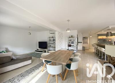 Appartement - 122 m² - 4 pièces