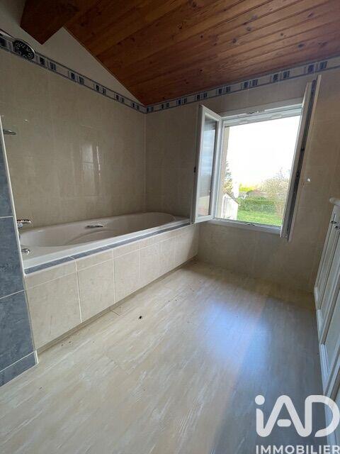 Maison - 114 m² - 5 pièces