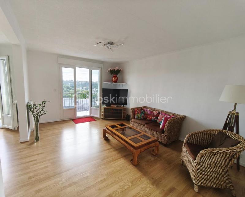 Appartement - 74 m² - 3 pièces