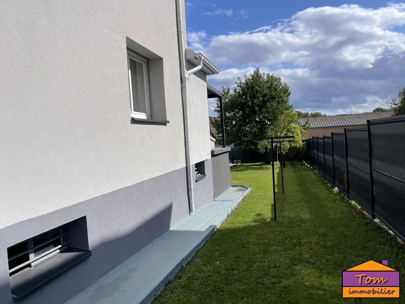 Maison - 110 m² - 6 pièces