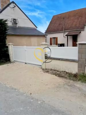 Maison de village - 90 m² - 4 pièces