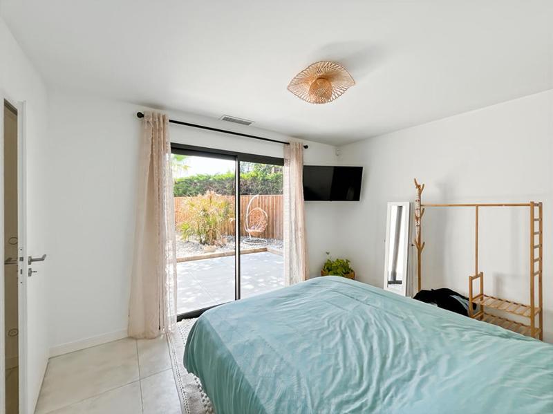 Maison - 210 m² - 5 pièces