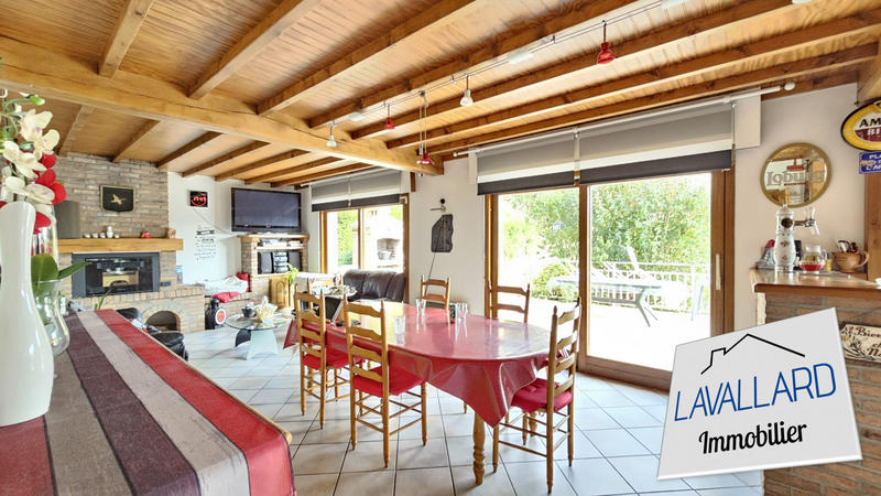 Maison - 160 m² - 7 pièces