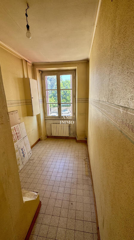 Immeuble - 84 m² - 5 pièces