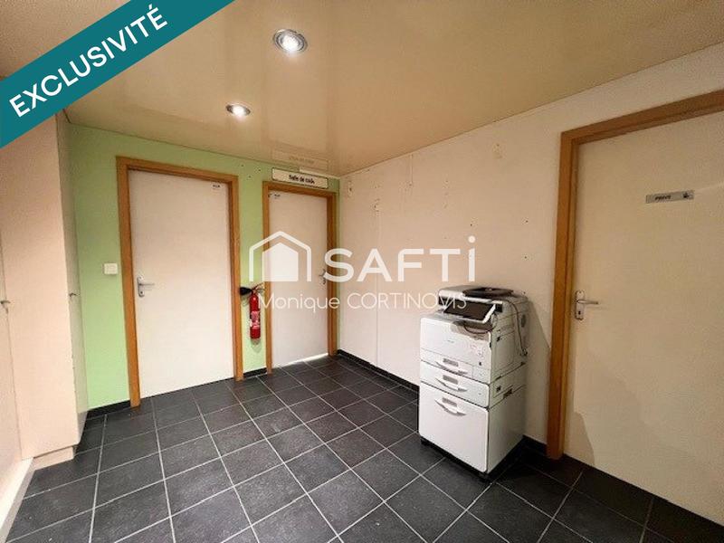 Local commercial - 64 m² - 3 pièces