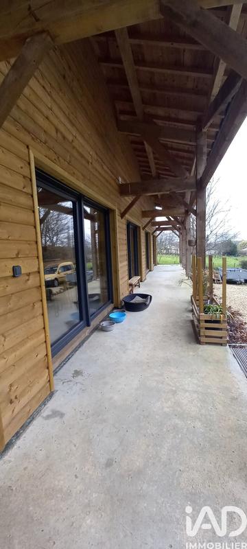 Maison - 160 m² - 5 pièces