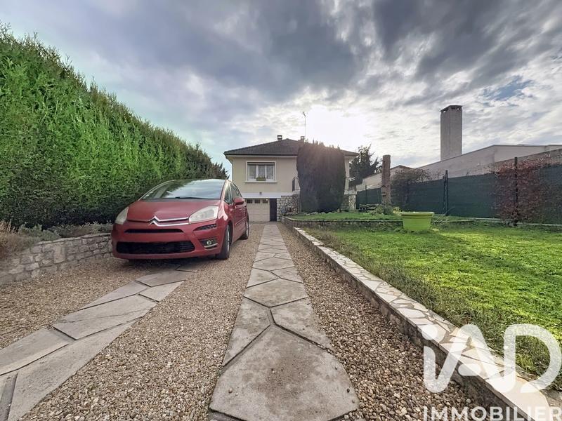 Maison - 87 m² - 4 pièces