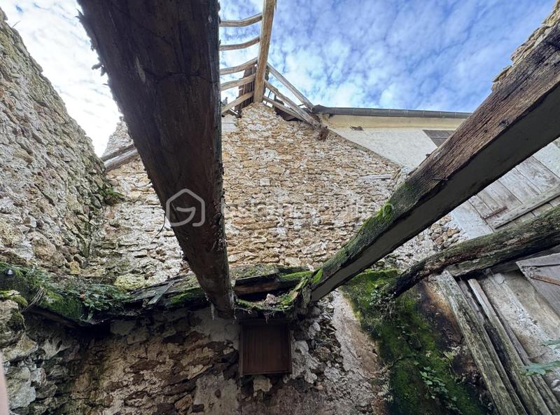 Immeuble - 128 m² - 1 pièce