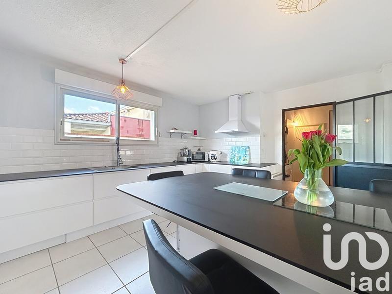 Maison de ville - 216 m² - 6 pièces