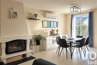 Maison - 111 m² - 7 pièces