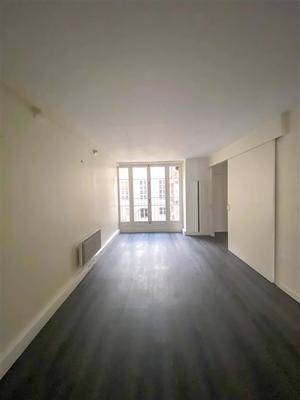 Bureau - 91 m² - 4 pièces