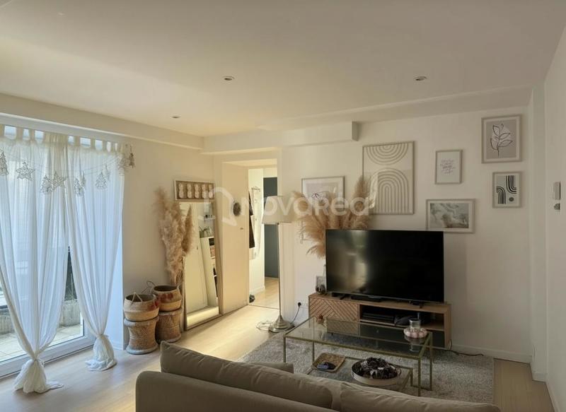 Appartement - 65 m² - 3 pièces