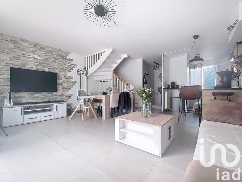 Maison - 80 m² - 5 pièces