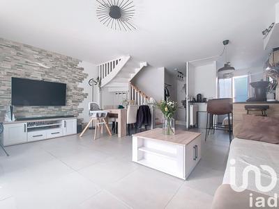 Maison - 80 m² - 5 pièces