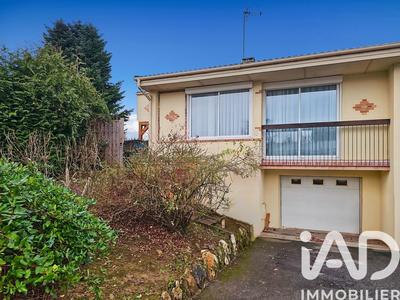 Maison - 120 m² - 5 pièces