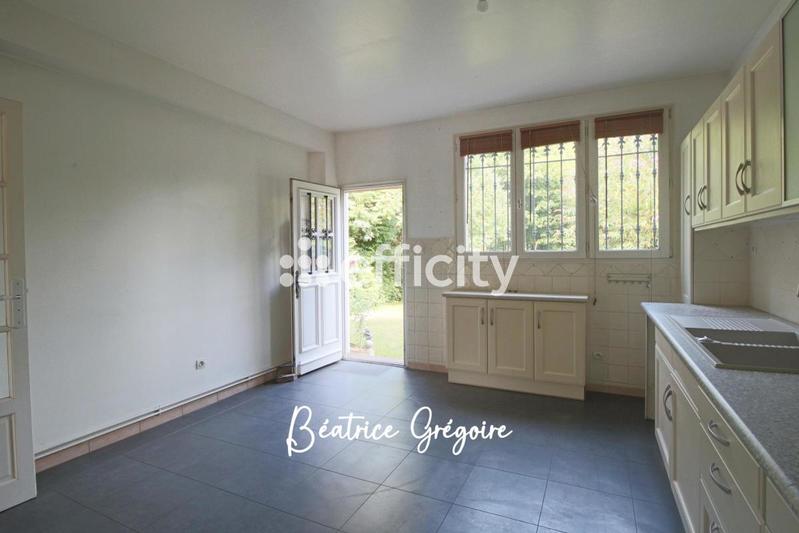 Maison - 165 m² - 5 pièces