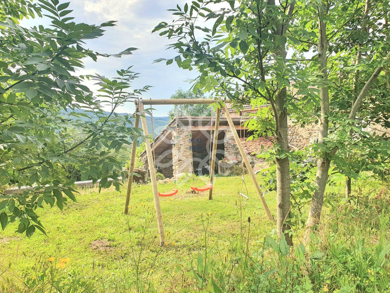 Maison - 76 m² - 6 pièces