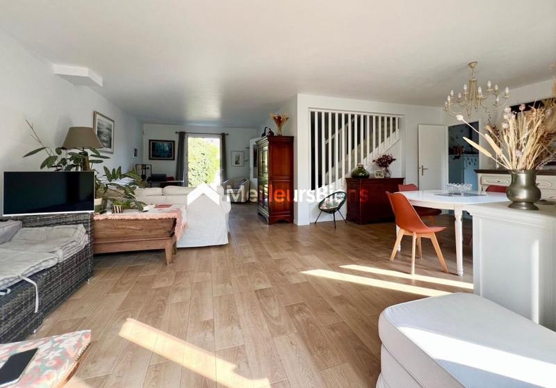 Maison - 143 m² - 6 pièces