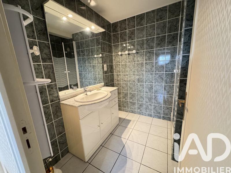 Maison - 293 m² - 9 pièces